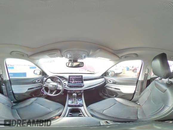 ✅ 2022 Jeep Compass Latitude Lux • VIN: 3C4NJDFB9NT208293 • Lot: 81429705. Wystawiony na Copart z przebiegiem 59 317 mil. Bezpłatny archiwum sprzedaży aukcyjnych z USA i szczegółowy raport historii pojazdu na DreamBid. Zdjęcie 15.