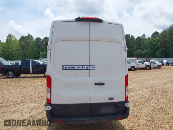 ✅ 2019 Ford Transit • VIN: 1FTBW3XM5KKA65144 • Lot: 42177817. Wystawiony na IAAI z przebiegiem 531 306 mil. Bezpłatny archiwum sprzedaży aukcyjnych z USA i szczegółowy raport historii pojazdu na DreamBid. Zdjęcie 16.