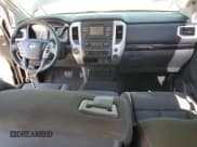 ✅ 2017 Nissan Titan S • VIN: 1N6AA1EK2HN531438 • Lot: 93061545. Listed on Copart with 172,005 mi. Free auction sales archive from the USA and detailed vehicle history report at DreamBid. Image 8.