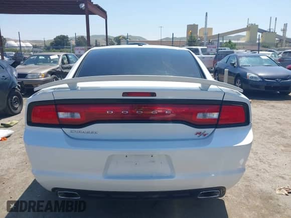 ✅ 2014 Dodge Charger RT • VIN: 2C3CDXCT1EH309189 • Lot: 42158197. Listed on IAAI with 92,074 mi. Free auction sales archive from the USA and detailed vehicle history report at DreamBid. Image 16.