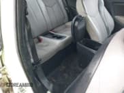 ✅ 2012 Hyundai Veloster w/Red Int • VIN: KMHTC6AD2CU030473 • Lot: 42591250. Wystawiony na IAAI z przebiegiem Nie podano. Bezpłatny archiwum sprzedaży aukcyjnych z USA i szczegółowy raport historii pojazdu na DreamBid. Zdjęcie 8.