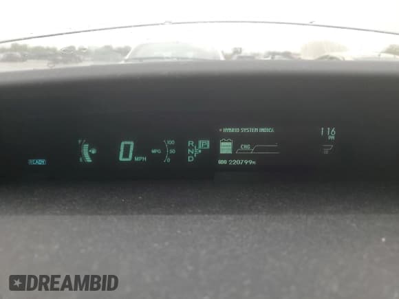 ✅ 2010 Toyota Prius III • VIN: JTDKN3DU8A0155776 • Лот: 90825715. Опубликован ранее на Copart с пробегом 220 799 миль. Бесплатный доступ к архиву аукционных продаж из США и подробный отчёт об истории автомобиля на DreamBid. Изображение 9.