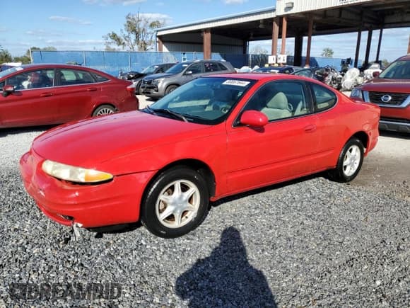 ✅ 1999 Oldsmobile Alero GL1 • VIN: 1G3NL12T6XC343284 • Lot: 80867644. Listed on Copart with 79,944 mi. Free auction sales archive from the USA and detailed vehicle history report at DreamBid. Image 1.