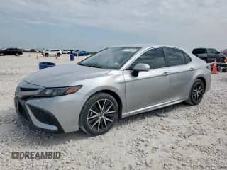 2023 Toyota Camry SE с VIN 4T1G11AK0PU720138, выставлен на аукционе Copart как лот 69443265 с пробегом 93 940 миль миль и Чистый • Clean title. История ставок и продаж доступна на DreamBid. Изображение 1.