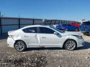 ✅ 2017 Acura ILX • VIN: 19UDE2F39HA010338 • Lot: 43523945. Listed on IAAI with 112,673 mi. Free auction sales archive from the USA and detailed vehicle history report at DreamBid. Image 13.