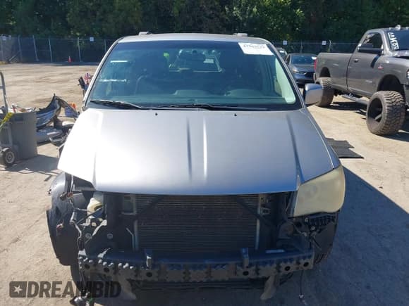 ✅ 2013 Chrysler Town & Country Touring • VIN: 2C4RC1BG0DR734700 • Lot: 43383519. Wystawiony na IAAI z przebiegiem 177 012 mil. Bezpłatny archiwum sprzedaży aukcyjnych z USA i szczegółowy raport historii pojazdu na DreamBid. Zdjęcie 12.