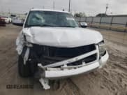 ✅ 2008 Chevrolet Suburban 3LT • VIN: 3GNFC16078G200144 • Lot: 70281504. Wystawiony na Copart z przebiegiem Nie podano. Bezpłatny archiwum sprzedaży aukcyjnych z USA i szczegółowy raport historii pojazdu na DreamBid. Zdjęcie 5.