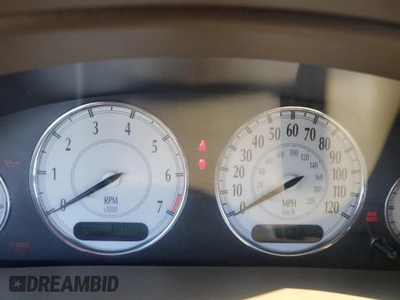 ✅ 2001 Chrysler 300M M • VIN: 2C3HE66G01H578502 • Лот: 59044945. Опубликован ранее на Copart с пробегом 135 773 миль. Бесплатный доступ к архиву аукционных продаж из США и подробный отчёт об истории автомобиля на DreamBid. Изображение 9.