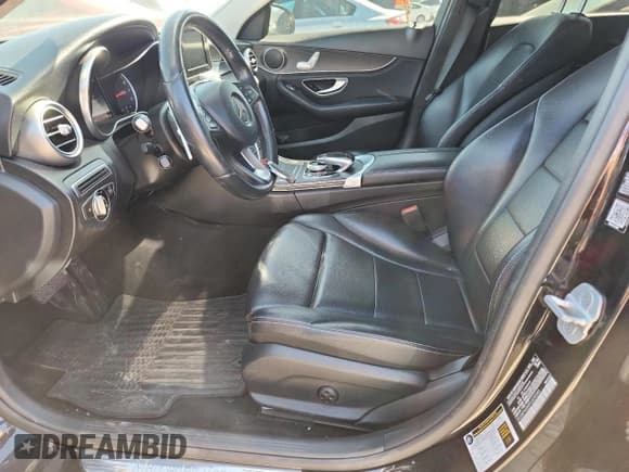 ✅ 2015 Mercedes-Benz C 300 • VIN: 55SWF4KB9FU039340 • Lot: 81682775. Listed on Copart with 53,775 mi. Free auction sales archive from the USA and detailed vehicle history report at DreamBid. Image 7.