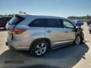 ✅ 2014 Toyota Highlander Limited • VIN: 5TDYKRFH2ES022648 • Lot: 81062025. Listed on Copart with 154,815 mi. Free auction sales archive from the USA and detailed vehicle history report at DreamBid. Image 3.