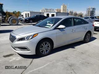 ✅ 2017 Hyundai Sonata SE • VIN: 5NPE24AF1HH492272 • Лот: 45496453. Опубликован ранее на Copart с пробегом 145 473 миль. Бесплатный доступ к архиву аукционных продаж из США и подробный отчёт об истории автомобиля на DreamBid. Изображение 1.