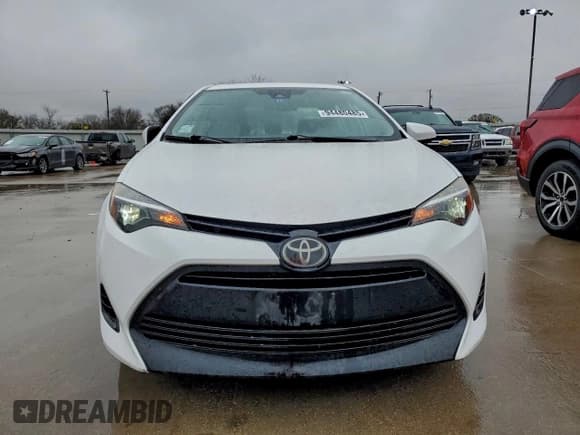 ✅ 2018 Toyota Corolla SE • VIN: 5YFBURHE1JP801769 • Lot: 94480485. Listed on Copart with 81,483 mi. Free auction sales archive from the USA and detailed vehicle history report at DreamBid. Image 5.