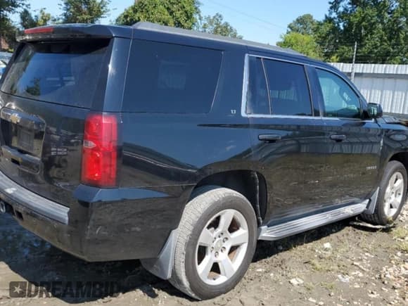 ✅ 2016 Chevrolet Tahoe LT • VIN: 1GNSKBKC8GR110328 • Lot: 81011585. Wystawiony na Copart z przebiegiem 194 157 mil. Bezpłatny archiwum sprzedaży aukcyjnych z USA i szczegółowy raport historii pojazdu na DreamBid. Zdjęcie 3.