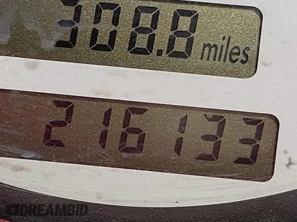 ✅ 1999 Mercedes-Benz SLK 230/320 • VIN: WDBKK47F5XF128146 • Lot: 41808626. Wystawiony na IAAI z przebiegiem 216 133 mil. Bezpłatny archiwum sprzedaży aukcyjnych z USA i szczegółowy raport historii pojazdu na DreamBid. Zdjęcie 16.