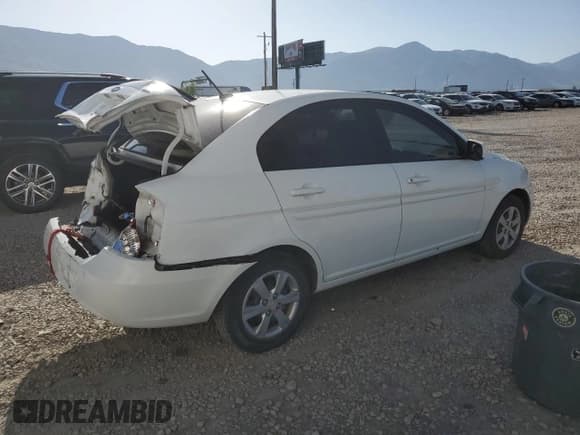 ✅ 2011 Hyundai Accent GLS • VIN: KMHCN4AC9BU607178 • Лот: 57604615. Опубликован ранее на Copart с пробегом 114 226 миль. Бесплатный доступ к архиву аукционных продаж из США и подробный отчёт об истории автомобиля на DreamBid. Изображение 3.