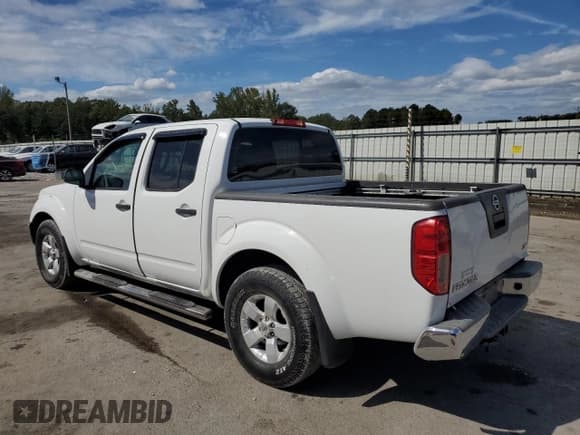 ✅ 2011 Nissan Frontier SV • VIN: 1N6AD0ER3BC404506 • Lot: 85183355. Listed on Copart with 135,263 mi. Free auction sales archive from the USA and detailed vehicle history report at DreamBid. Image 2.
