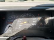 ✅ 1997 Chevrolet Silverado 1500 • VIN: 2GCEC19R2V1205349 • Lot: 90884065. Listed on Copart with 160,770 mi. Free auction sales archive from the USA and detailed vehicle history report at DreamBid. Image 9.