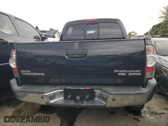 ✅ 2014 Toyota Tacoma PreRunner • VIN: 5TFJU4GN8EX054985 • Lot: 65955975. Wystawiony na Copart z przebiegiem Nie podano. Bezpłatny archiwum sprzedaży aukcyjnych z USA i szczegółowy raport historii pojazdu na DreamBid. Zdjęcie 6.