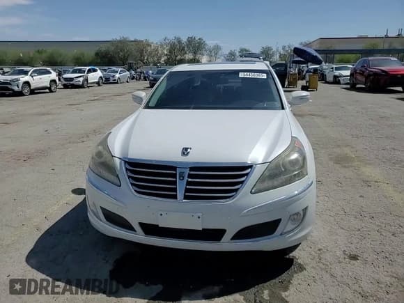 ✅ 2011 Hyundai Equus Ultimate • VIN: KMHGH4JF3BU042073 • Lot: 54450365. Listed on Copart with 191,745 mi. Free auction sales archive from the USA and detailed vehicle history report at DreamBid. Image 13.