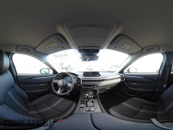 ✅ 2025 Mazda CX-50 S Preferred • VIN: 7MMVABBM1SN392085 • Lot: 43723950. Listed on IAAI with 1,452 mi. Free auction sales archive from the USA and detailed vehicle history report at DreamBid. Image 19.