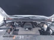 ✅ 2020 Chevrolet Suburban LT • VIN: 1GNSCHKC6LR113299 • Lot: 41921541. Wystawiony na IAAI z przebiegiem 89 902 mil. Bezpłatny archiwum sprzedaży aukcyjnych z USA i szczegółowy raport historii pojazdu na DreamBid. Zdjęcie 10.