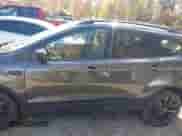 2018 Ford Escape SE с VIN 1FMCU9GD9JUA78037, выставлен на аукционе IAAI как лот 43536985 с пробегом 108 739 миль миль и . История ставок и продаж доступна на DreamBid. Изображение 14.