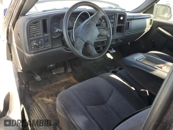 ✅ 2007 Chevrolet Silverado 1500 Work Truck • VIN: 1GCEC19V07Z193452 • Лот: 73950104. Опубликован ранее на Copart с пробегом 226 801 миль. Бесплатный доступ к архиву аукционных продаж из США и подробный отчёт об истории автомобиля на DreamBid. Изображение 8.