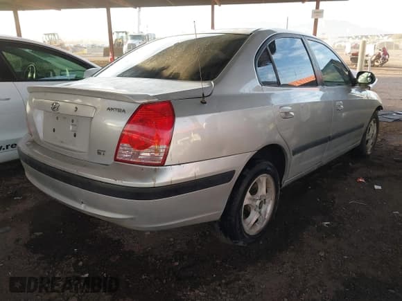 ✅ 2005 Hyundai Elantra GLS • VIN: KMHDN46D25U071572 • Лот: 41520817. Опубликован ранее на IAAI с пробегом Не указан. Бесплатный доступ к архиву аукционных продаж из США и подробный отчёт об истории автомобиля на DreamBid. Изображение 4.