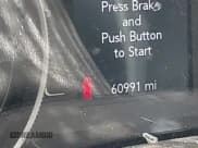 ✅ 2019 Jeep Cherokee Latitude Plus • VIN: 1C4PJLLB1KD160703 • Lot: 43564757. Wystawiony na IAAI z przebiegiem 60 991 mil. Bezpłatny archiwum sprzedaży aukcyjnych z USA i szczegółowy raport historii pojazdu na DreamBid. Zdjęcie 14.