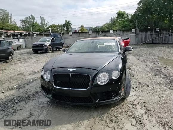 ✅ 2013 Bentley Continental GT • VIN: SCBGT3ZA1DC085070 • Lot: 88868365. Listed on Copart with 19,642 mi. Free auction sales archive from the USA and detailed vehicle history report at DreamBid. Image 11.