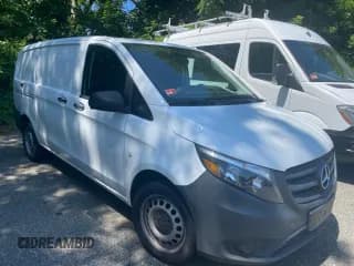 ✅ 2017 Mercedes-Benz Metris Cargo • VIN: WD3PG2EA7H3321XXX • Lot: 62012355. Wystawiony na Copart z przebiegiem 153 564 mil. Bezpłatny archiwum sprzedaży aukcyjnych z USA i szczegółowy raport historii pojazdu na DreamBid. Zdjęcie 1.