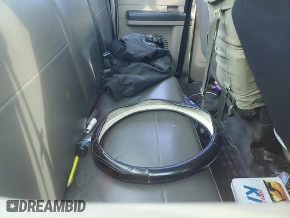 ✅ 2010 Ford F-250 • VIN: 1FTSX2AR5AEA67310 • Lot: 81464965. Listed on Copart with 320,545 mi. Free auction sales archive from the USA and detailed vehicle history report at DreamBid. Image 10.