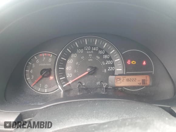 ✅ 2015 Nissan Micra S • VIN: 3N1CK3CP8FL252708 • Lot: 56902095. Listed on Copart with 218,222 mi. Free auction sales archive from the USA and detailed vehicle history report at DreamBid. Image 9.