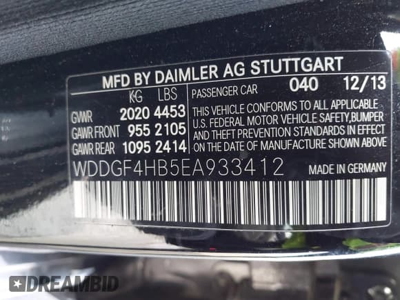 ✅ 2014 Mercedes-Benz C 250 Sport • VIN: WDDGF4HB5EA933412 • Lot: 41937278. Wystawiony na IAAI z przebiegiem 110 016 mil. Bezpłatny archiwum sprzedaży aukcyjnych z USA i szczegółowy raport historii pojazdu na DreamBid. Zdjęcie 9.