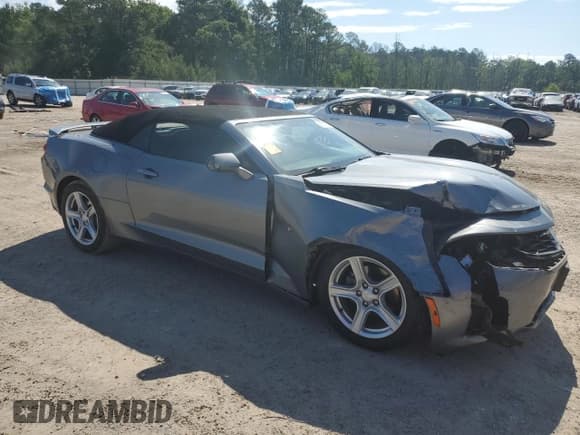 ✅ 2020 Chevrolet Camaro 1LT • VIN: 1G1FB3DXXL0104232 • Lot: 56117385. Listed on Copart with 59,751 mi. Free auction sales archive from the USA and detailed vehicle history report at DreamBid. Image 4.