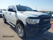 ✅ 2022 Ram 2500 Tradesman • VIN: 3C6UR5CJ0NG365846 • Lot: 42544125. Listed on IAAI with 95,458 mi. Free auction sales archive from the USA and detailed vehicle history report at DreamBid. Image 1.