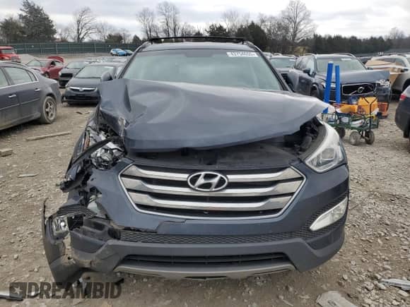 2015 Hyundai Santa Fe with VIN 5XYZU3LB2FG239529, listed as a Copart auction lot 43754655 with 105,442 mi miles and Salvage title. Bid and sale history available at DreamBid. Image 5.