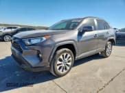 ✅ 2020 Toyota RAV4 XLE Premium • VIN: 2T3C1RFV8LW079340 • Lot: 92096935. Listed on Copart with 64,548 mi. Free auction sales archive from the USA and detailed vehicle history report at DreamBid. Image 1.