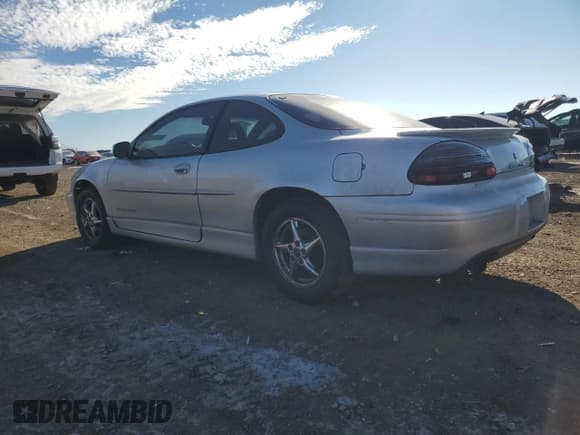 ✅ 2001 Pontiac Grand Prix GT • VIN: 1G2WP12K91F266680 • Lot: 88736345. Listed on Copart with 132,195 mi. Free auction sales archive from the USA and detailed vehicle history report at DreamBid. Image 2.