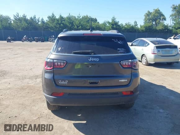 2020 Jeep Compass Latitude с VIN 3C4NJDBB6LT255915, выставлен на аукционе IAAI как лот 43119377 с пробегом 76 566 миль миль и . История ставок и продаж доступна на DreamBid. Изображение 17.