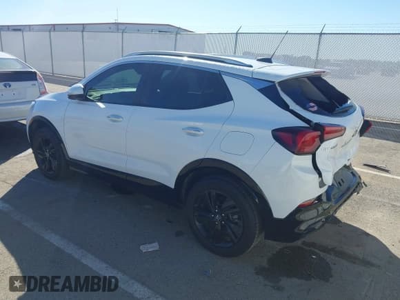 ✅ 2024 Buick Encore GX Sport Touring • VIN: KL4AMDSL5RB009229 • Lot: 43400867. Wystawiony na IAAI z przebiegiem 53 487 mil. Bezpłatny archiwum sprzedaży aukcyjnych z USA i szczegółowy raport historii pojazdu na DreamBid. Zdjęcie 3.