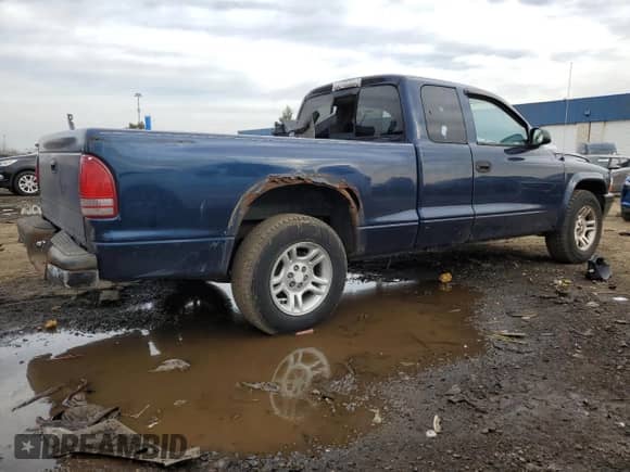 2004 Dodge Dakota z VIN 1D7GL12K84S573433, wystawiony jako Copart lot #49617055 z przebiegiem 267 474 mil mil oraz Szkoda całkowita • Salvage title. Historia ofert i sprzedaży dostępna na DreamBid. Obrazek 3.