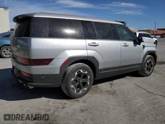 2025 Hyundai Santa Fe SE с VIN 5NMP14GL9SH089038, выставлен на аукционе Copart как лот 44789745 с пробегом 5 597 миль миль и Списание • Salvage title. История ставок и продаж доступна на DreamBid. Изображение 3.