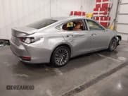 ✅ 2024 Lexus ES 300h Ultra Luxury • VIN: 58AFA1C14RU052520 • Lot: 43742270. Listed on IAAI with 14,582 mi. Free auction sales archive from the USA and detailed vehicle history report at DreamBid. Image 4.