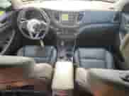 2017 Hyundai Tucson SE Plus с VIN KM8J33A41HU510341, выставлен на аукционе Copart как лот 64876155 с пробегом 107 582 миль миль и На запчасти • Non repairable. История ставок и продаж доступна на DreamBid. Изображение 8.