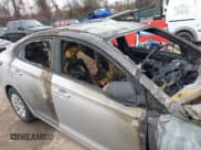 ✅ 2019 Hyundai Accent SE • VIN: 3KPC24A34KE077133 • Лот: 41619357. Опубликован ранее на IAAI с пробегом 104 956 миль. Бесплатный доступ к архиву аукционных продаж из США и подробный отчёт об истории автомобиля на DreamBid. Изображение 17.