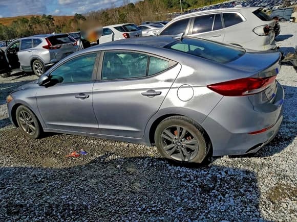 ✅ 2017 Hyundai Elantra Limited • VIN: 5NPD84LF6HH012332 • Lot: 94600695. Listed on Copart with Not provided. Free auction sales archive from the USA and detailed vehicle history report at DreamBid. Image 3.