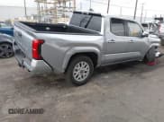 ✅ 2025 Toyota Tacoma TRD Sport • VIN: 3TYLB5JN6ST064563 • Lot: 43423271. Listed on IAAI with 3,199 mi. Free auction sales archive from the USA and detailed vehicle history report at DreamBid. Image 4.