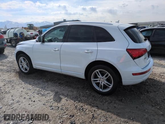 ✅ 2016 Audi Q5 Premium Plus • VIN: WA1L2AFP5GA013469 • Lot: 54628775. Wystawiony na Copart z przebiegiem 118 921 mil. Bezpłatny archiwum sprzedaży aukcyjnych z USA i szczegółowy raport historii pojazdu na DreamBid. Zdjęcie 2.