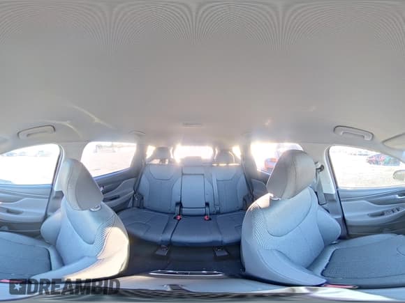 ✅ 2020 Hyundai Santa Fe SE • VIN: 5NMS23AD0LH182258 • Lot: 82589985. Wystawiony na Copart z przebiegiem 18 939 mil. Bezpłatny archiwum sprzedaży aukcyjnych z USA i szczegółowy raport historii pojazdu na DreamBid. Zdjęcie 16.